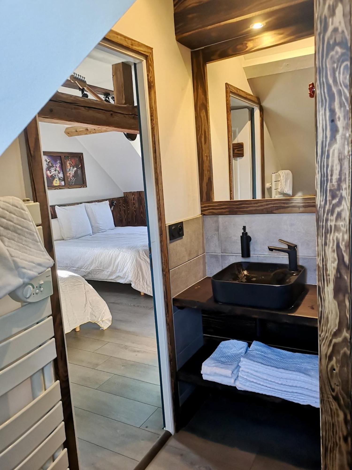 L'Etap'Corteline Saint-Rémy Habitación foto